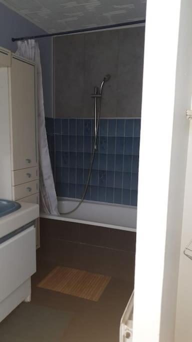 Maison De Ville 102M2 3 Chambres Монтіньї-ле-Бретонне Екстер'єр фото