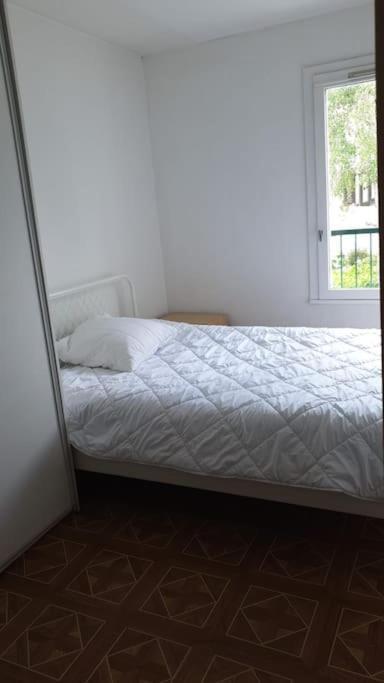 Maison De Ville 102M2 3 Chambres Монтіньї-ле-Бретонне Екстер'єр фото